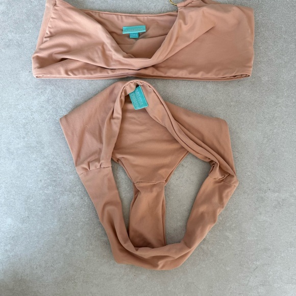 MELISSA OBADASH MAJORCA TAN BIKINI - Picture 14 of 15